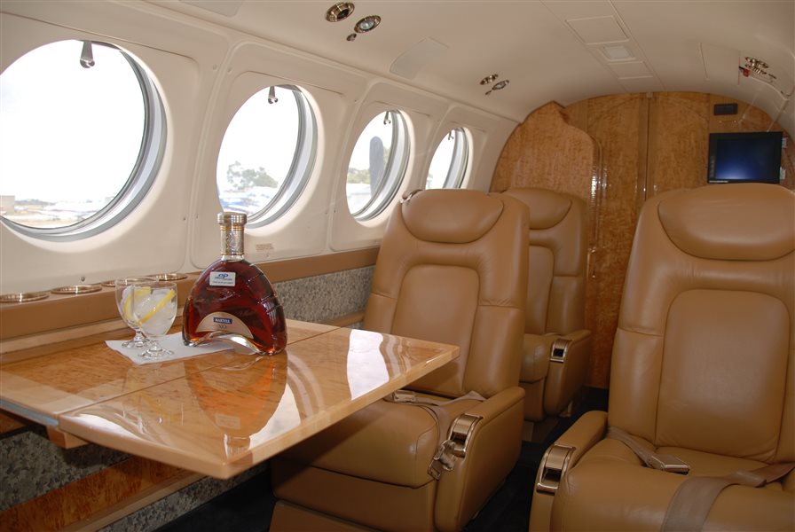 cabina Beechcraft King Air 200